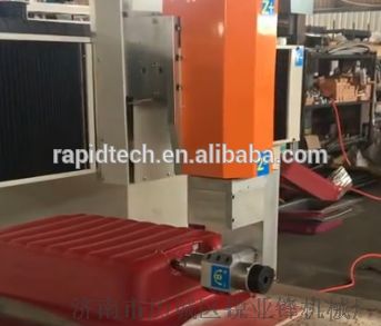 濟(jì)南銳業(yè)鋒機(jī)械廠 工廠直銷(xiāo)高精密五軸加工中心與箱包雕刻機(jī)，專業(yè)零部件銷(xiāo)售